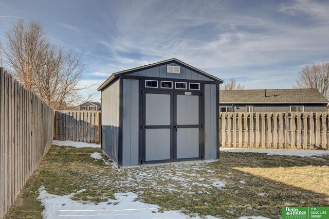 16859 Fowler Avenue, Omaha, NE 68116