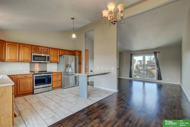 16859 Fowler Avenue, Omaha, NE 68116