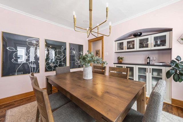 828 E Silver Spring DRIVE, Whitefish Bay, WI 53217