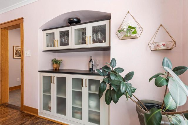 828 E Silver Spring DRIVE, Whitefish Bay, WI 53217