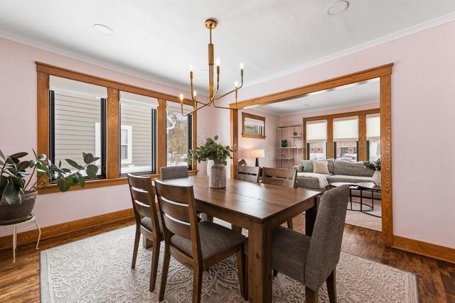 828 E Silver Spring DRIVE, Whitefish Bay, WI 53217