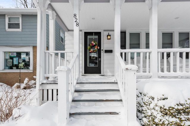 828 E Silver Spring DRIVE, Whitefish Bay, WI 53217