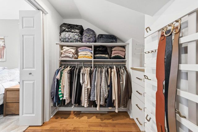 828 E Silver Spring DRIVE, Whitefish Bay, WI 53217