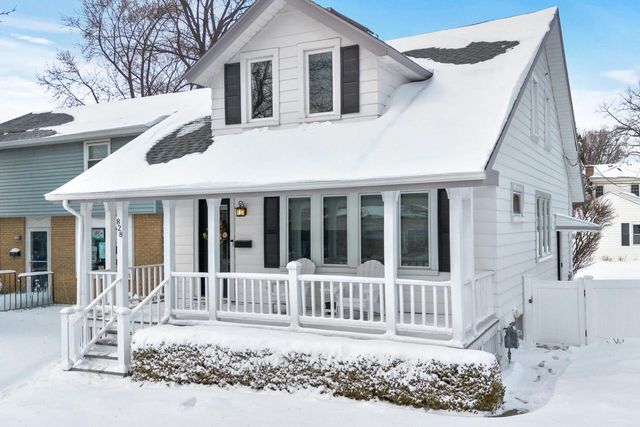 828 E Silver Spring DRIVE, Whitefish Bay, WI 53217