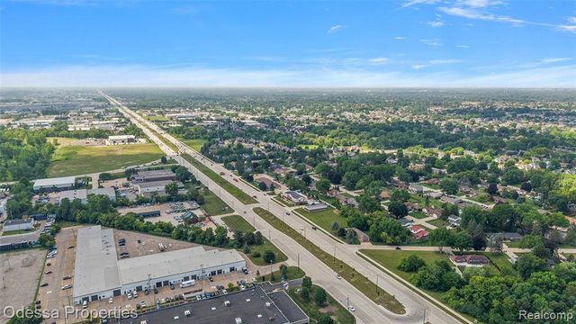 42401 Mound Road, Sterling Heights, MI 48314