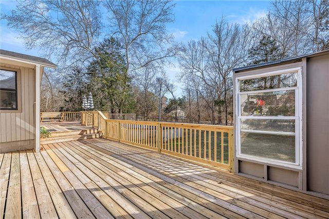 1543 E Cardinal Drive, Fayetteville, AR 72703