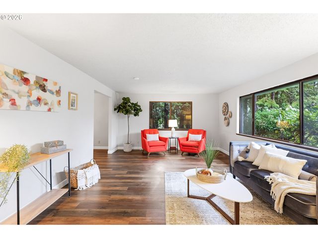 12360 Sw KATHERINE St, Tigard, OR 97223