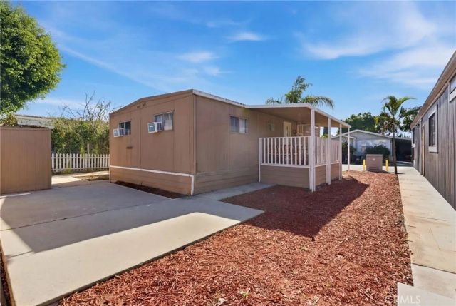 320 N Park Vista St 76, Anaheim, CA 92806