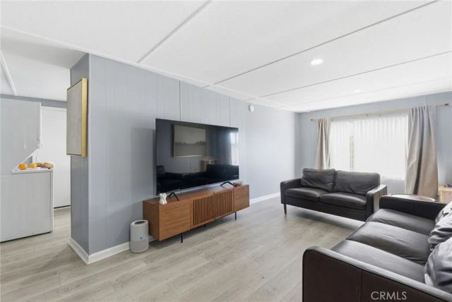 320 N Park Vista St 76, Anaheim, CA 92806