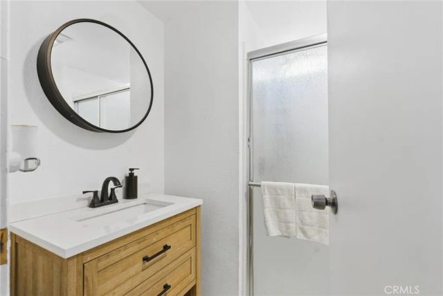 320 N Park Vista St 76, Anaheim, CA 92806