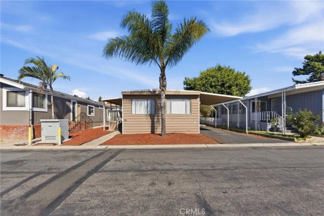 320 N Park Vista St 76, Anaheim, CA 92806