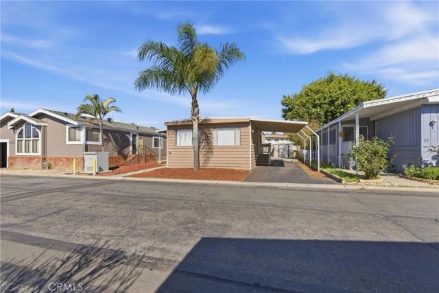 320 N Park Vista St 76, Anaheim, CA 92806