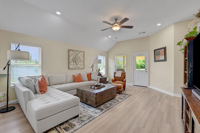 12751 County Road 283, Alvin, TX 77511