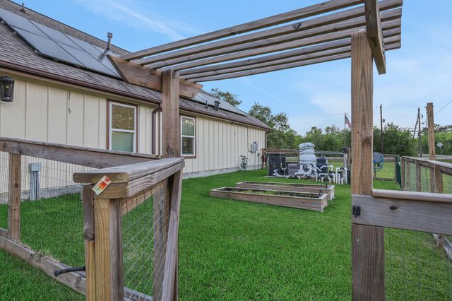 12751 County Road 283, Alvin, TX 77511