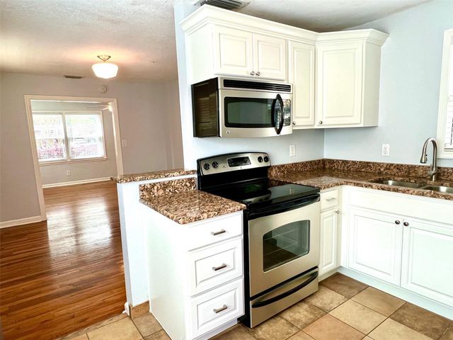 625 W KING STREET, Orlando, FL 32804