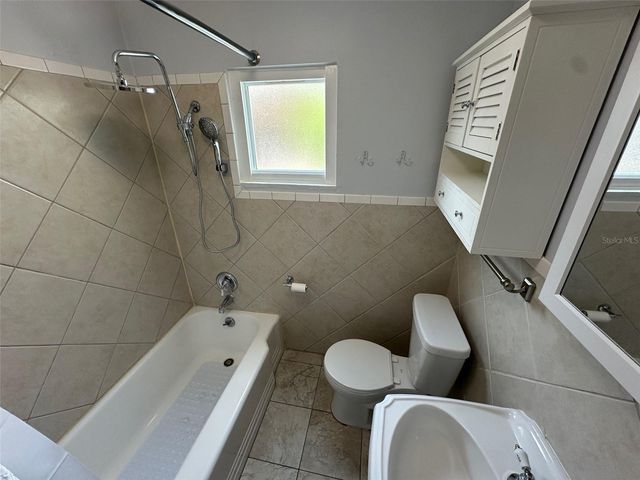 625 W KING STREET, Orlando, FL 32804