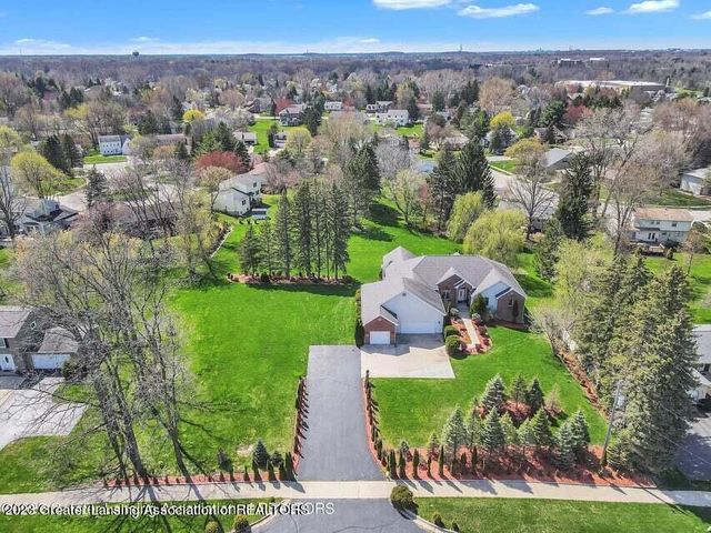 3921 Dobie Road, Okemos, MI 48864