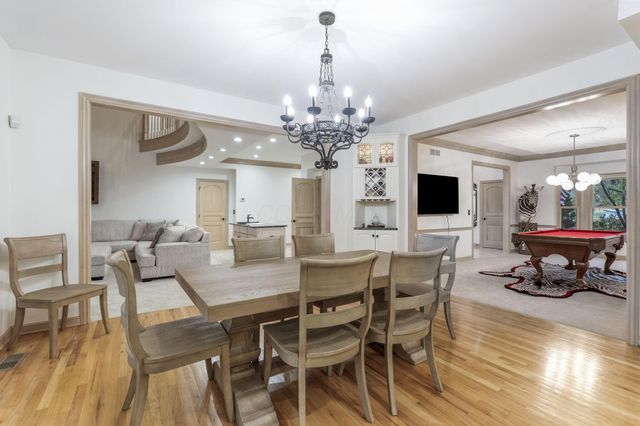 4840 Paddington Way, Powell, OH 43065