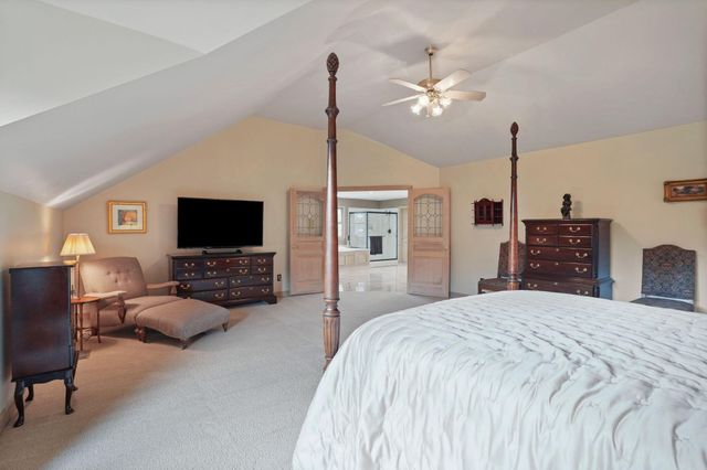 4840 Paddington Way, Powell, OH 43065