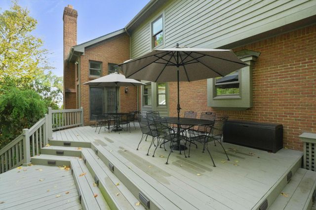 4840 Paddington Way, Powell, OH 43065