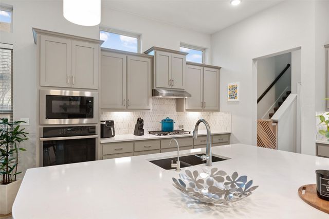 2501 Costera ST, Leander, TX 78641