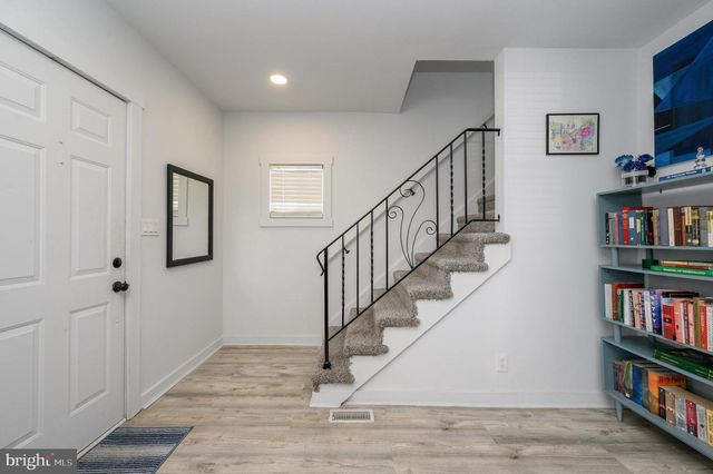 317 BILLINGSPORT RD, Paulsboro, NJ 08066