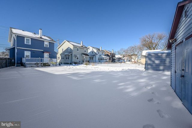 317 BILLINGSPORT RD, Paulsboro, NJ 08066