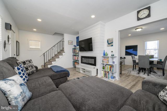 317 BILLINGSPORT RD, Paulsboro, NJ 08066