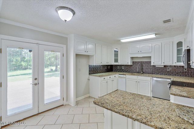 2713 Highway 471, Brandon, MS 39047