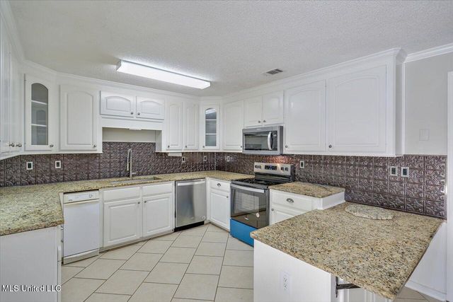 2713 Highway 471, Brandon, MS 39047