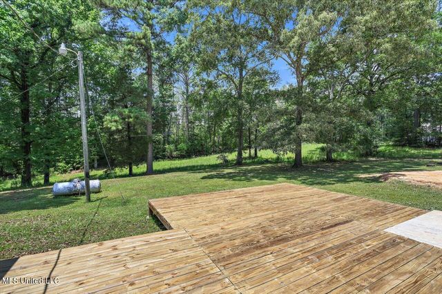 2713 Highway 471, Brandon, MS 39047