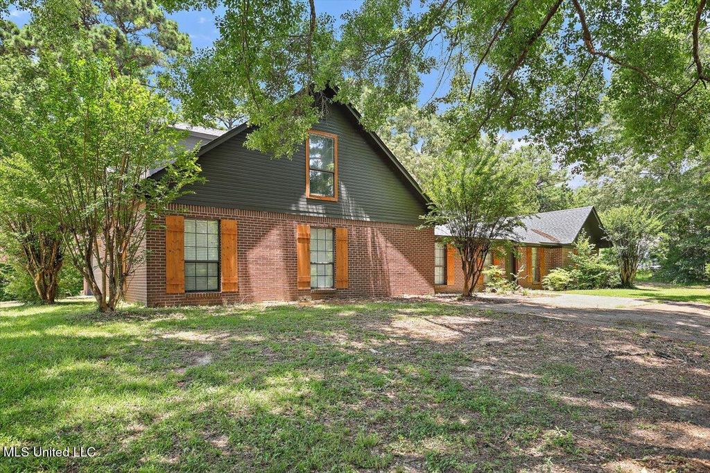 2713 Highway 471, Brandon, MS 39047