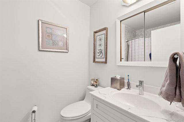 183 Captains Way, Bay Shore, NY 11706