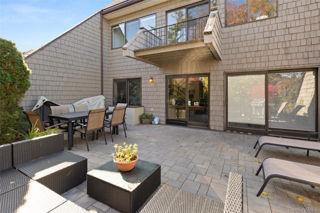 183 Captains Way, Bay Shore, NY 11706