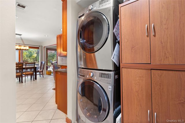 183 Captains Way, Bay Shore, NY 11706