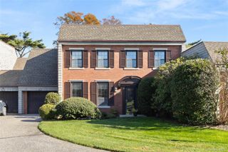 183 Captains Way, Bay Shore, NY 11706