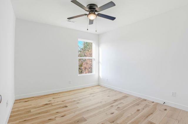 2649 FRAZIER LP, Columbia, MO 65202