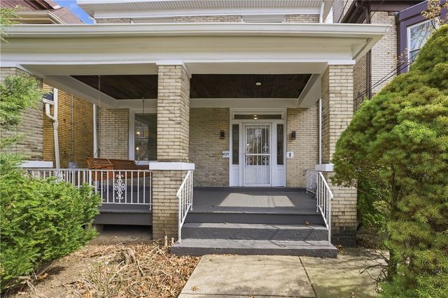 4037 Windsor St, Greenfield, PA 15217