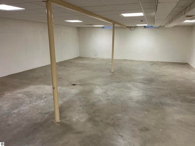 2231 Pauline, Grand Blanc, MI 48439