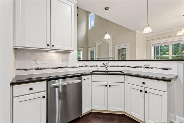 95 Valley Brook Lane, Spring Lake, NC 28390