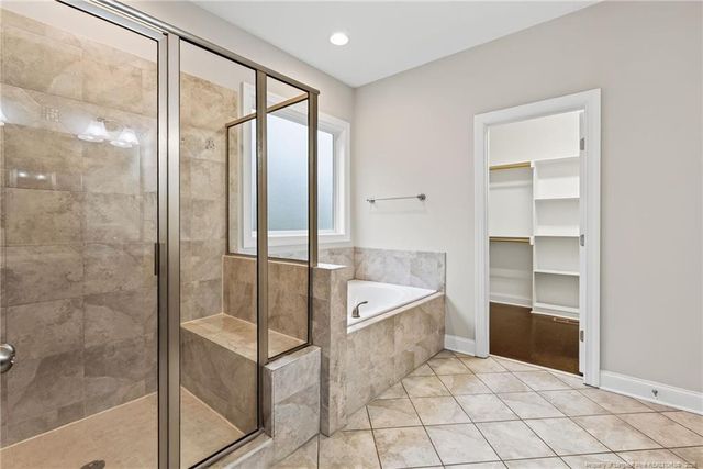 95 Valley Brook Lane, Spring Lake, NC 28390