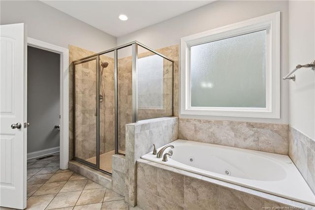 95 Valley Brook Lane, Spring Lake, NC 28390