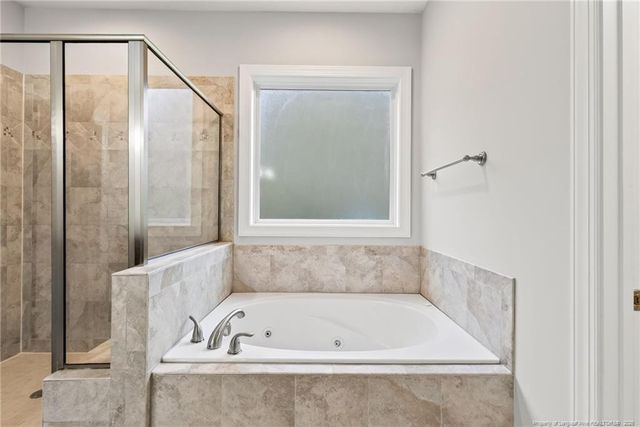 95 Valley Brook Lane, Spring Lake, NC 28390