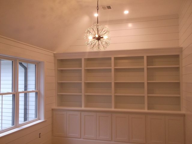 Lot 8 Pond View, Holliston, MA 01746