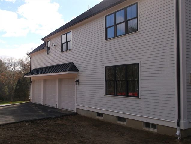 Lot 8 Pond View, Holliston, MA 01746