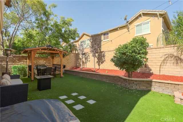 28215 Clementine Drive, Saugus, CA 91350