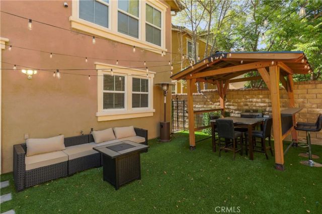 28215 Clementine Drive, Saugus, CA 91350