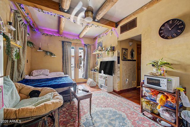 8618 S CALLE VAUO NAWI --, Guadalupe, AZ 85283