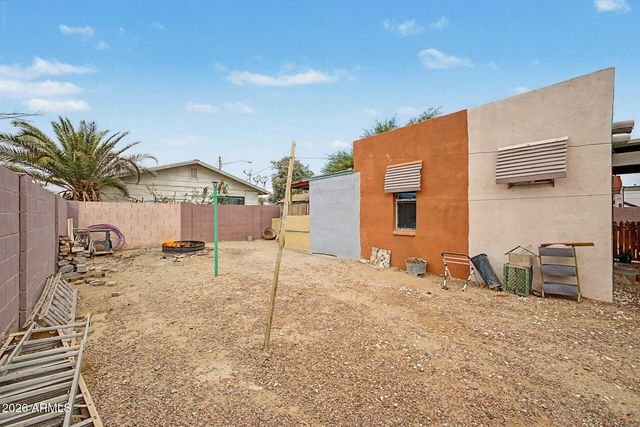 8618 S CALLE VAUO NAWI --, Guadalupe, AZ 85283