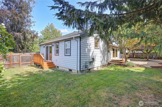 7908 265th Street NW, Stanwood, WA 98292